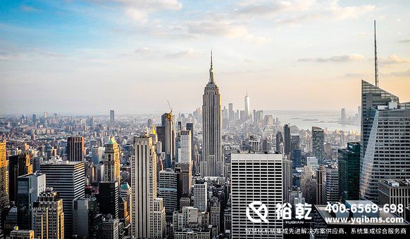 智慧電梯系統，安全保障，電梯安全管理，故障預防